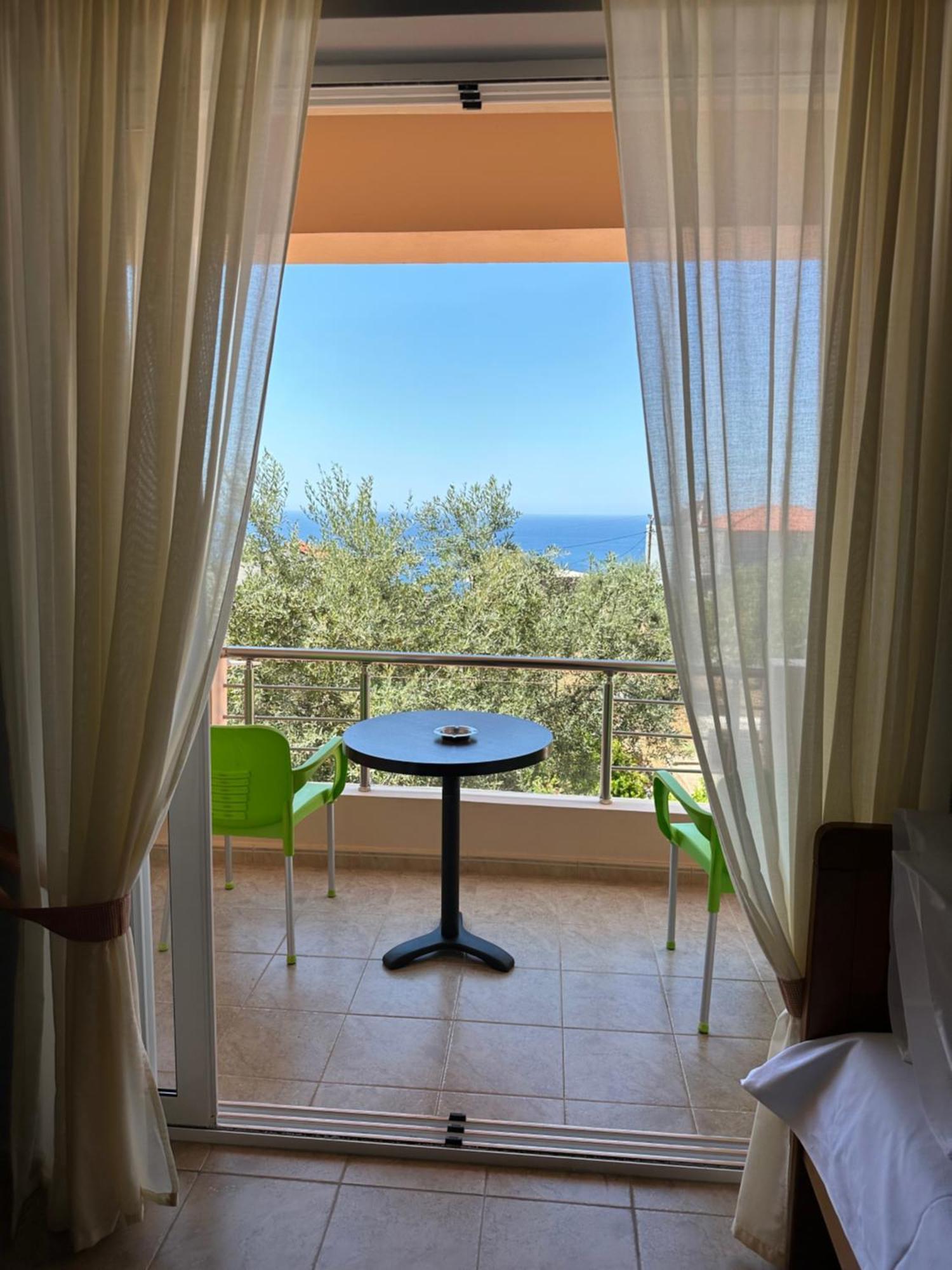 Anna House ديرمي المظهر الخارجي الصورة